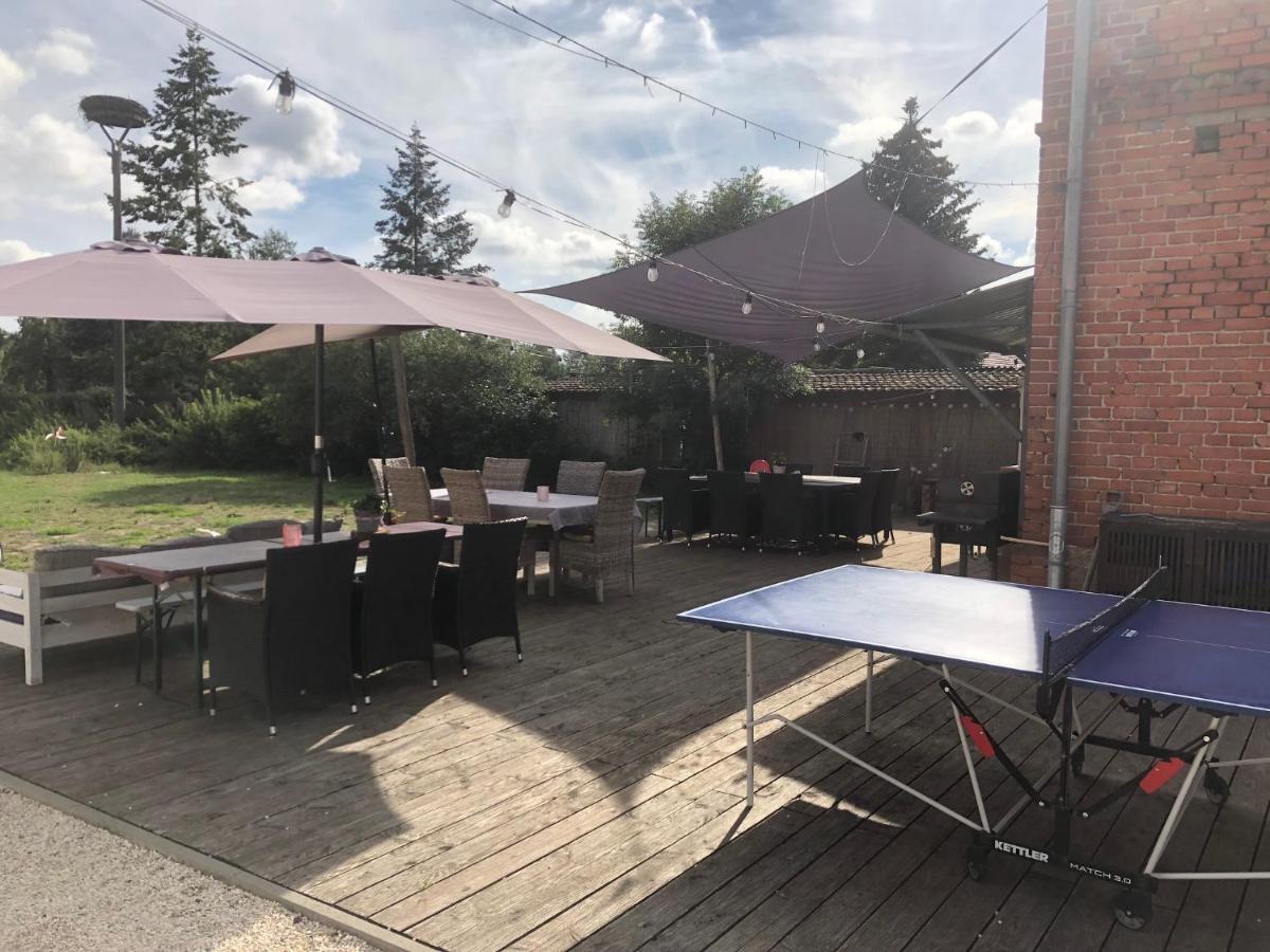 Hotel Kuckunniwi Tipidorf Tauche Zewnętrze zdjęcie